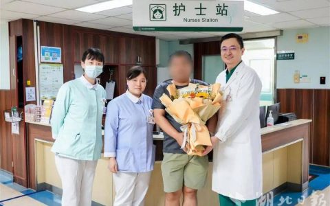 一天两包，40岁男子血管几乎全堵