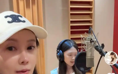 甘薇带两女儿录《野子》献歌 贾跃亭：你们比爸爸唱的好