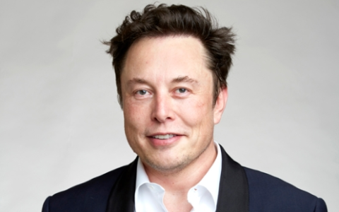 特斯拉工程师称马斯克8年未领薪水 仍每日上班