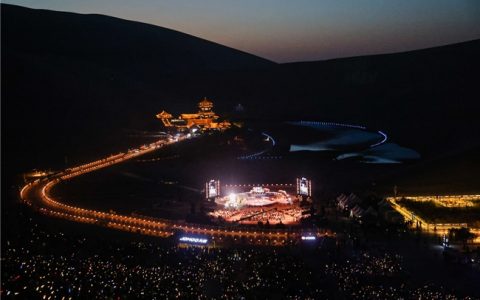 卫浴科技加持公益！九牧移动应急厕所亮相敦煌广获好评