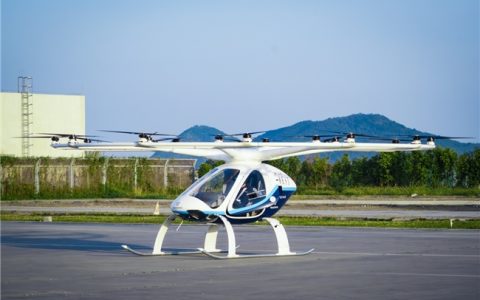 万丰Volocopter取得中国民航局特许飞行证   重塑城市空中出行新生态