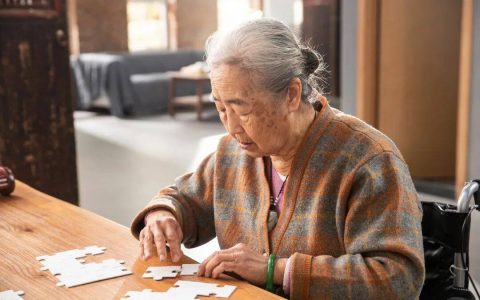 大脑也有更年期，这个年龄是大脑“断崖式衰老”的节点