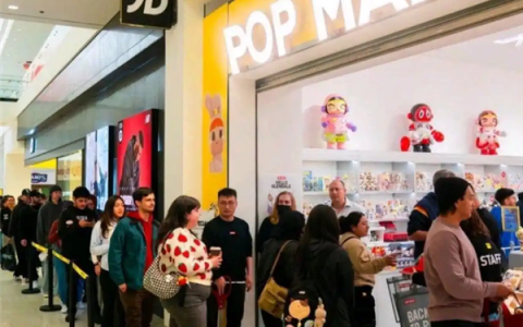 7年前买的盲盒才发货！现价还腰斩 泡泡玛特回应：当时顾客未留下默认地址