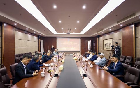 逆势求变 数智破局 —— 海伦钢琴企业调研观察