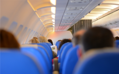 国内燃油附加费4月5日起上调：长航线从20元飙至120元