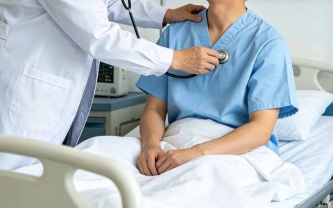 别等血管堵死才后悔！脑梗前这6大信号千万别忽视