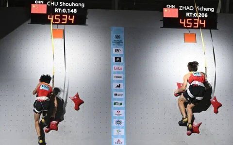 4秒54！这位中国小伙再破世界纪录